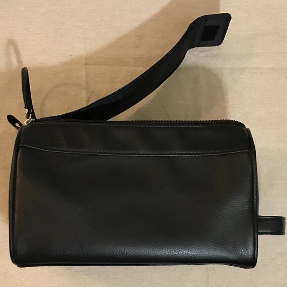 Guess Men's Black Leather Bag – Grooming/Shaving Travel Dopp Kit - Picture 3 of 9